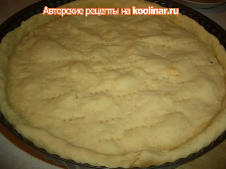 Пирог с куриной печенью и грибами: шаг 6