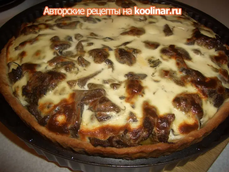 Пирог с куриной печенью и грибами: шаг 9