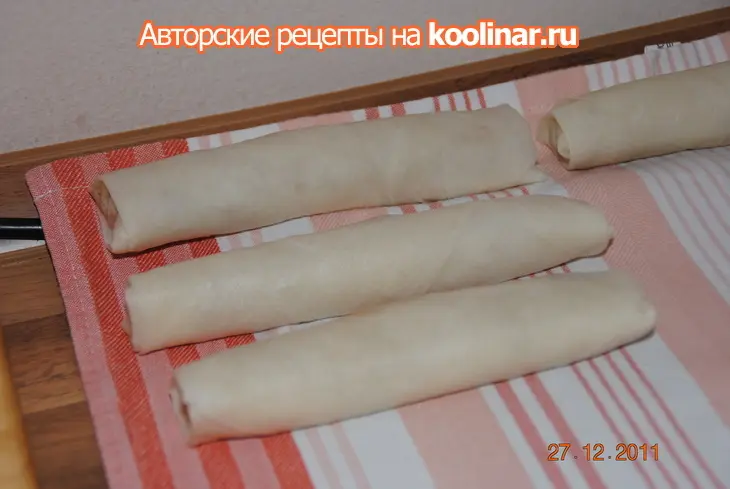 Трубочки хрустящие с мясной начинкой: шаг 4