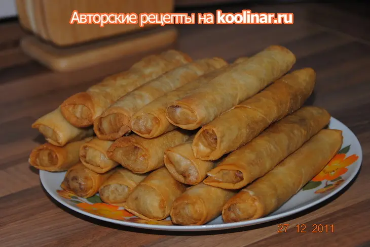 Трубочки хрустящие с мясной начинкой: шаг 7