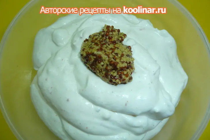 Сигариллы из теста фило с мясным фаршем и сливочным соусом из голубого сыра: шаг 2