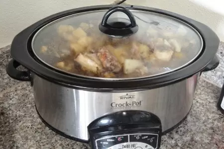 Соус с рёбрами и картошкой: шаг 6
