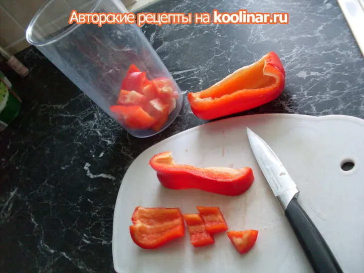 Дуэльный салатик с авокадо и креветками с умопомрачительным дрессингом....но не новогодний.....: шаг 2