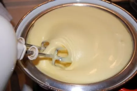 Яблочный торт с карамельным баварским муссом с корицей: шаг 2