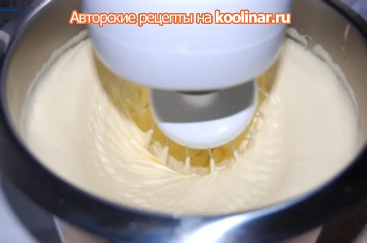 Яблочный торт с карамельным баварским муссом с корицей: шаг 3