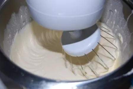Яблочный торт с карамельным баварским муссом с корицей: шаг 17