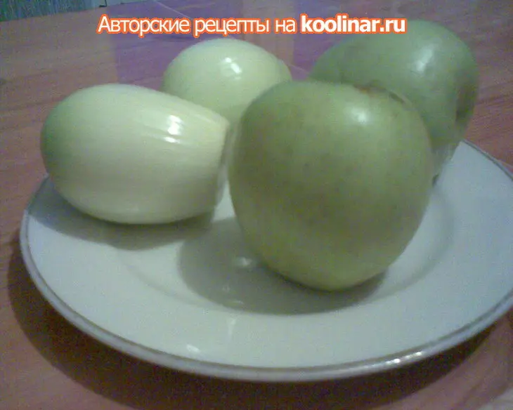 Яблочко - в теленочке, теленочек -  в шубке...= мясные рулетики с яблоками: шаг 3