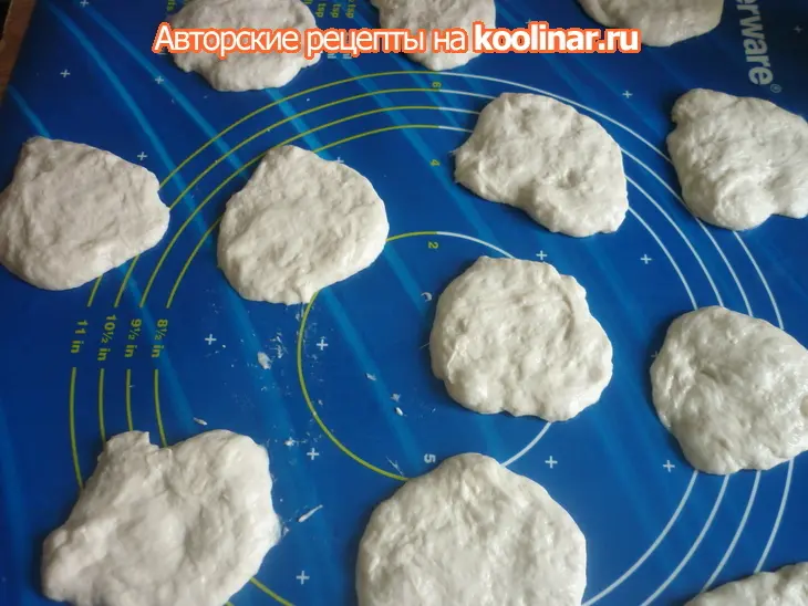 Московские пирожки с капустой (постное дрожжевое тесто): шаг 5