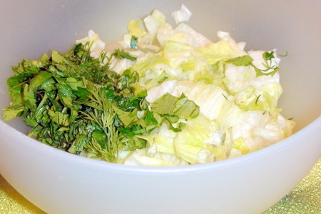 Яичный салат с креветками.: шаг 1