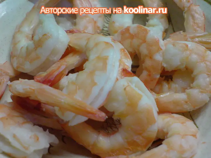Салат из печени трески,креветок и перепелиных яиц: шаг 3