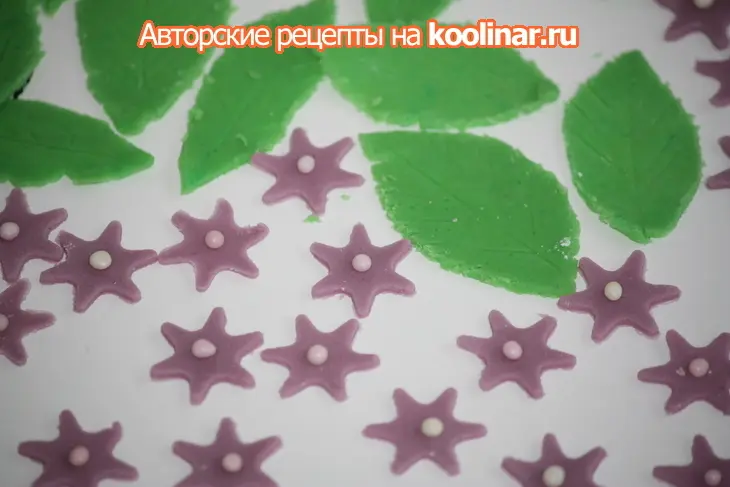 Торт "розы для милы": шаг 6