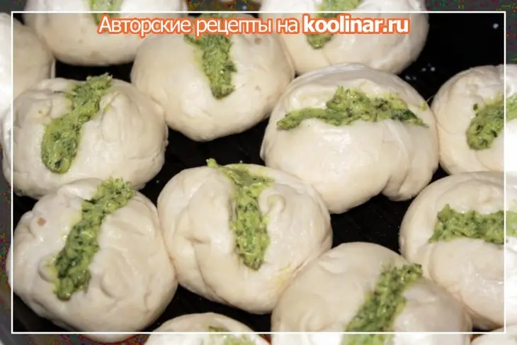 Пампушки с чесноком: шаг 3