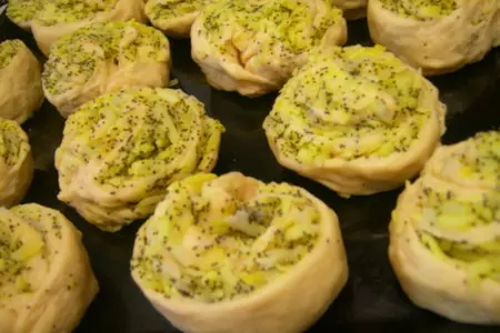Закусочные сырно-картофельные плюшки: шаг 5