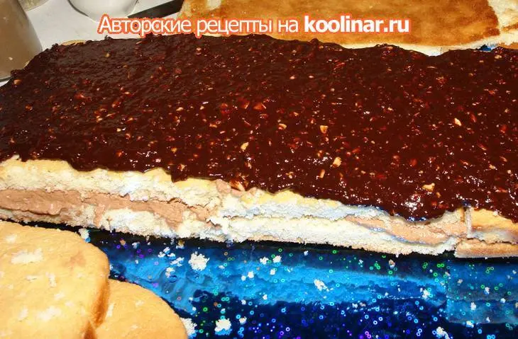 Торт "электровоз" или "голубой вагон бежит, качается...": шаг 10