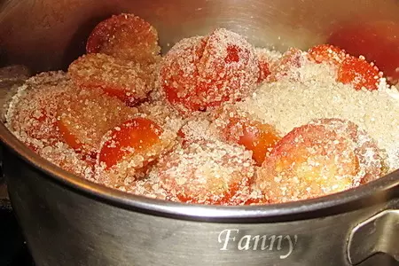 Конфитюр из помидорок черри и базилика: шаг 3