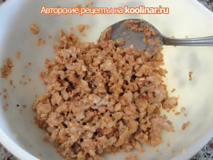 Чёрная каменная рыба под хрустящей орехово - горчичной корочкой: шаг 4
