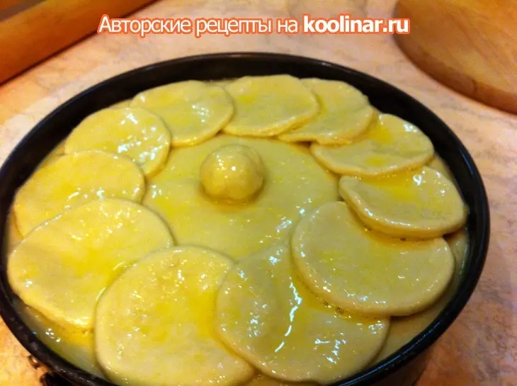 Пасхальный пирог с яйцами: шаг 8