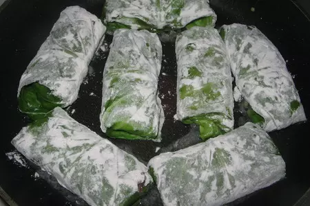 Голубцы по винницки с начинкой из мяса и блинчиков.: шаг 6