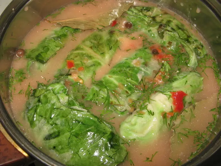 Голубцы по винницки с начинкой из мяса и блинчиков.: шаг 7