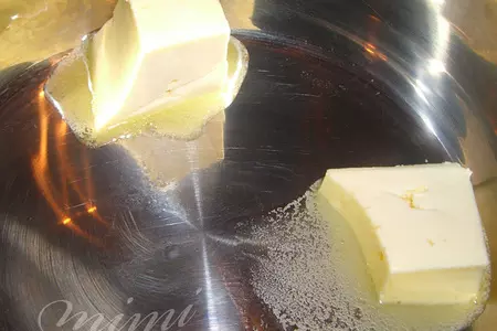Лосось в сливочном соусе с огурцом и зеленым луком: шаг 3