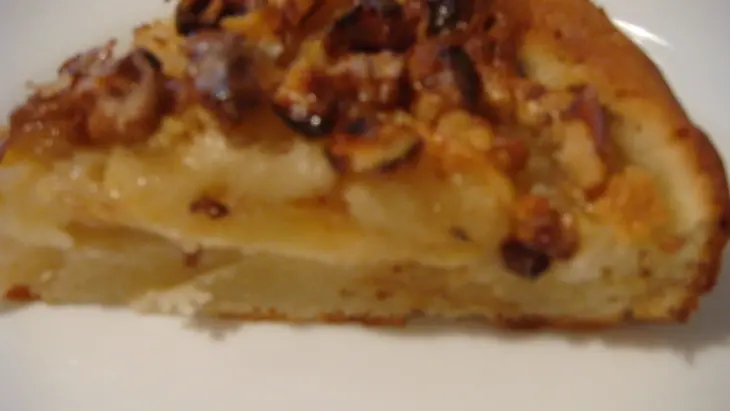 Яблочный пирог с грецкими орехами: шаг 4