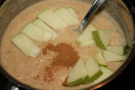 Овсяная каша с яблоками и корицей: шаг 2