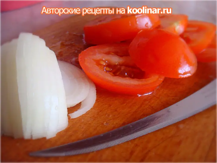 Мясные рулетики с помидорами в прованском соусе: шаг 2