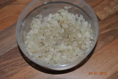 Манты с рубленным мясом и цукини: шаг 3