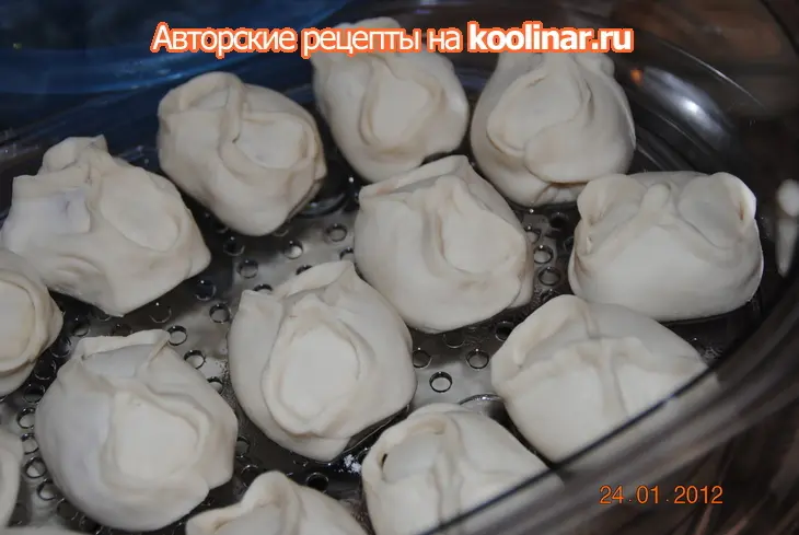 Манты с рубленным мясом и цукини: шаг 6