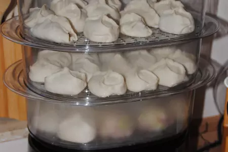Манты с рубленным мясом и цукини: шаг 7