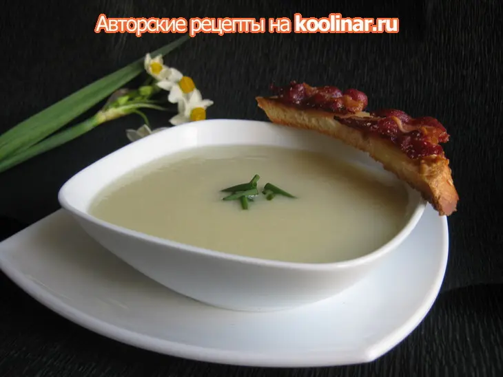 Суп из цветной капусты с пряными тостами (cauliflower soup with cheese and bacon toasts).: шаг 8