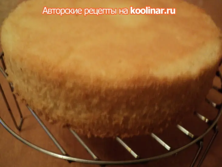 Торт «цветы» для риты.: шаг 5