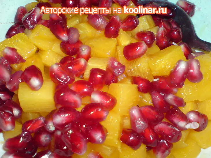 Сливочно-медовая панна котта с хурмой и зёрнами граната в меду: шаг 4