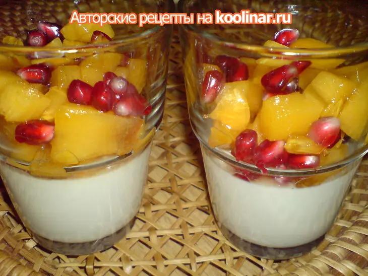 Сливочно-медовая панна котта с хурмой и зёрнами граната в меду: шаг 6