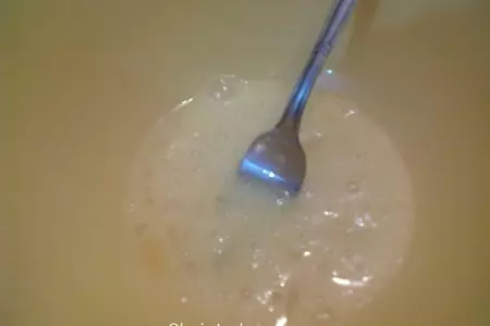 Воздушный хлеб в виде гармошки...с чесноком и прованскими травами "играй гармонь любимая"))): шаг 3