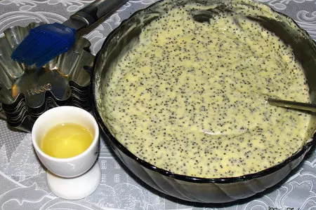 Творожные кексы с маком: шаг 7