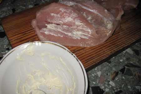 Куриная грудка с сырно-ананасовой начинкой: шаг 2