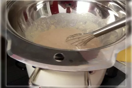 Карамельный минималистический торт а-ля чизкейк: шаг 7