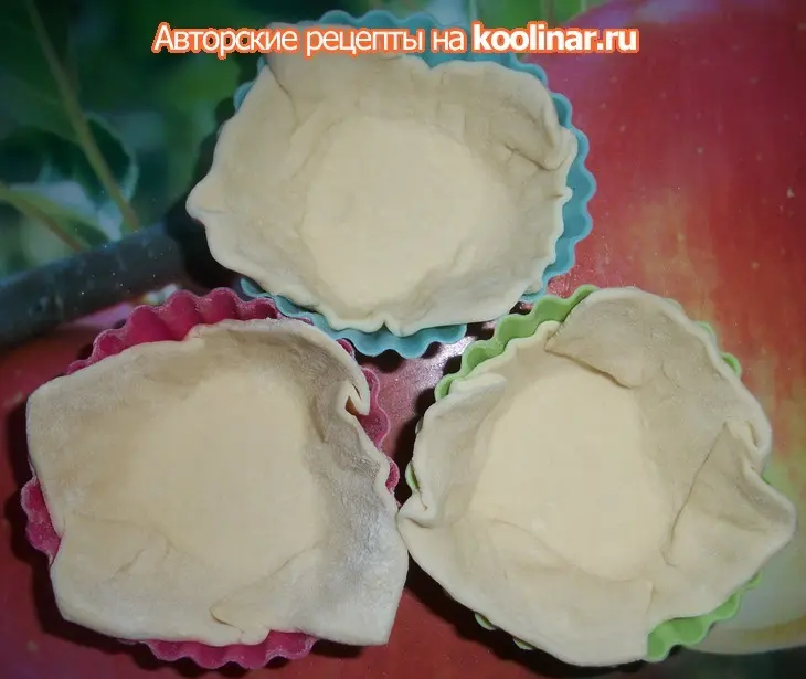 Тарталетки с грибами и двумя  видами сыра.: шаг 2