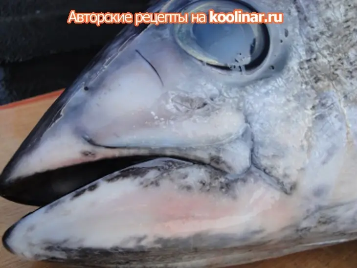 Свежий тунец с арахисовой пастой и кунжутными семенами: шаг 1