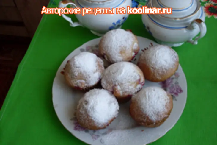 Сметанные кексы с клюквой: шаг 7