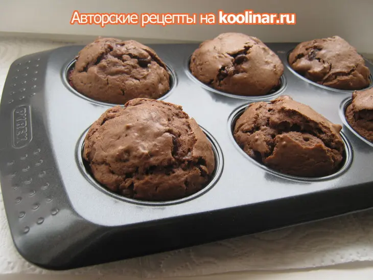 Шоколадные маффины "брауни" (chocolate brownie muffins): шаг 7