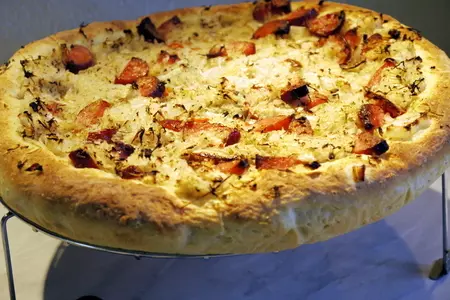 Картофельный пирог с квашеной капустой (дрожжевое тесто с сырым картофелем): шаг 7