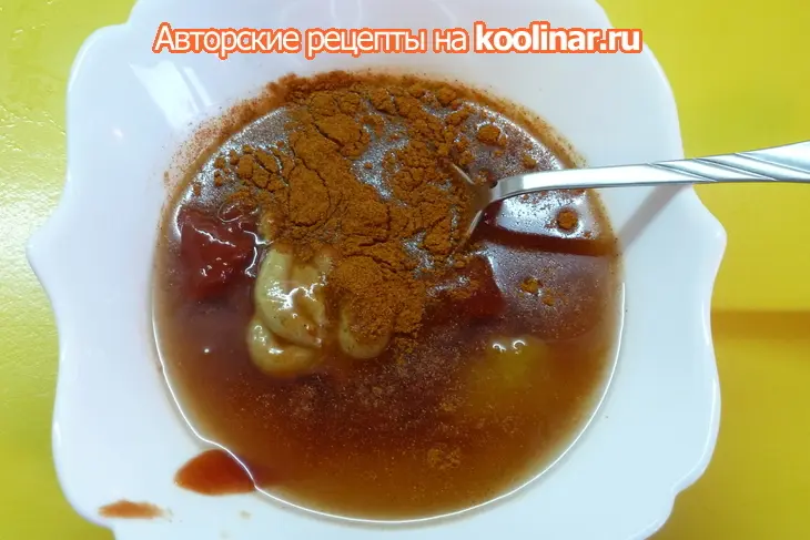 Свиная корейка на гриле с фаршированными помидорами на гарнир: шаг 2