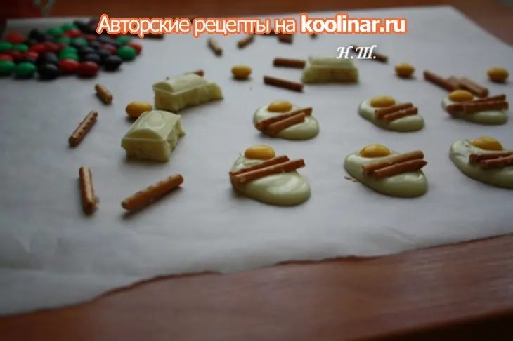"яйца с беконом"- конфеты: шаг 3