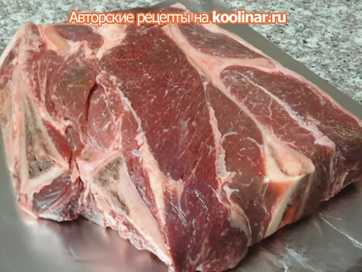 Мясо с чесноком, розмарином и картофелем: шаг 1