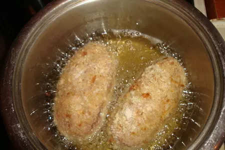 Зразы мясные в двойной панировке "чернослив в гостях у мяса": шаг 6