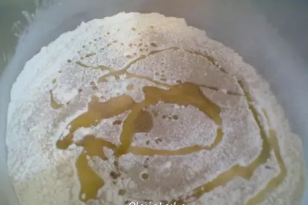 Хлеб...с жареным луком и оливками))): шаг 3