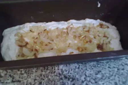Хлеб...с жареным луком и оливками))): шаг 9
