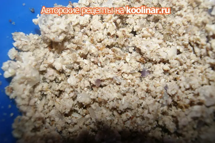 Вареники с мясом и грибной заправкой.: шаг 2